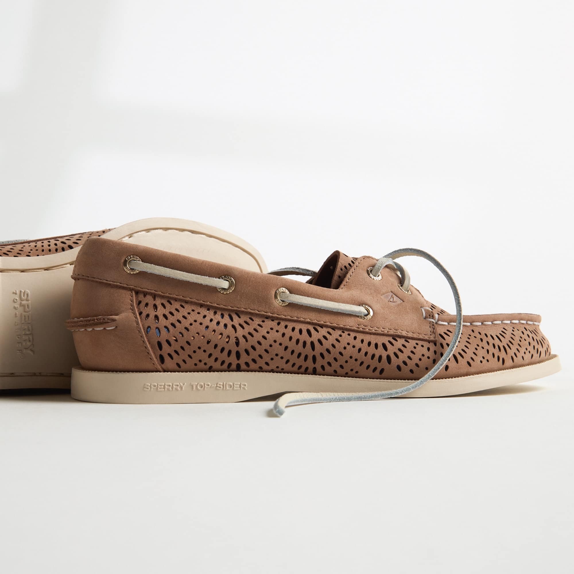 Authentic Original??2-Eye Perforated Boat Shoe - Image 7